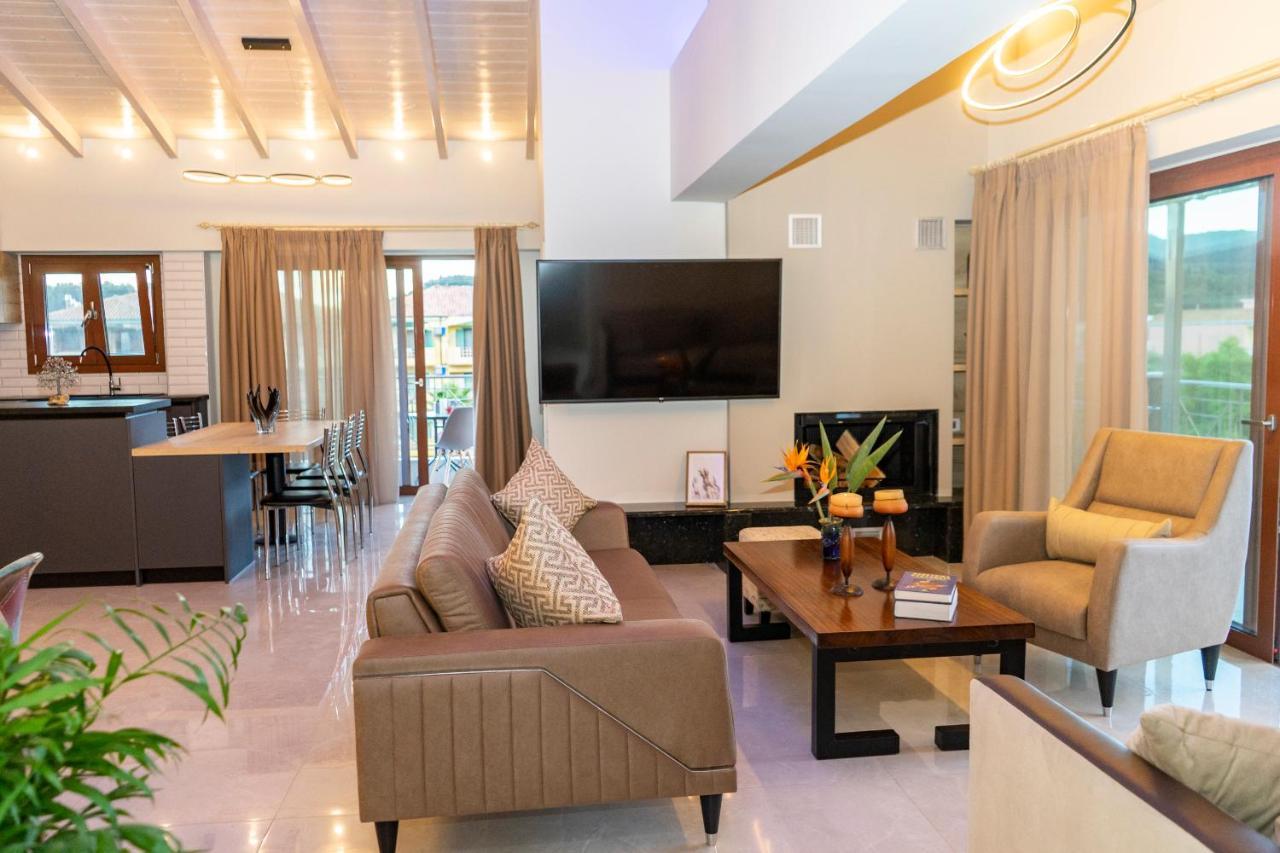 Emily Apartments Nydri  Exterior foto